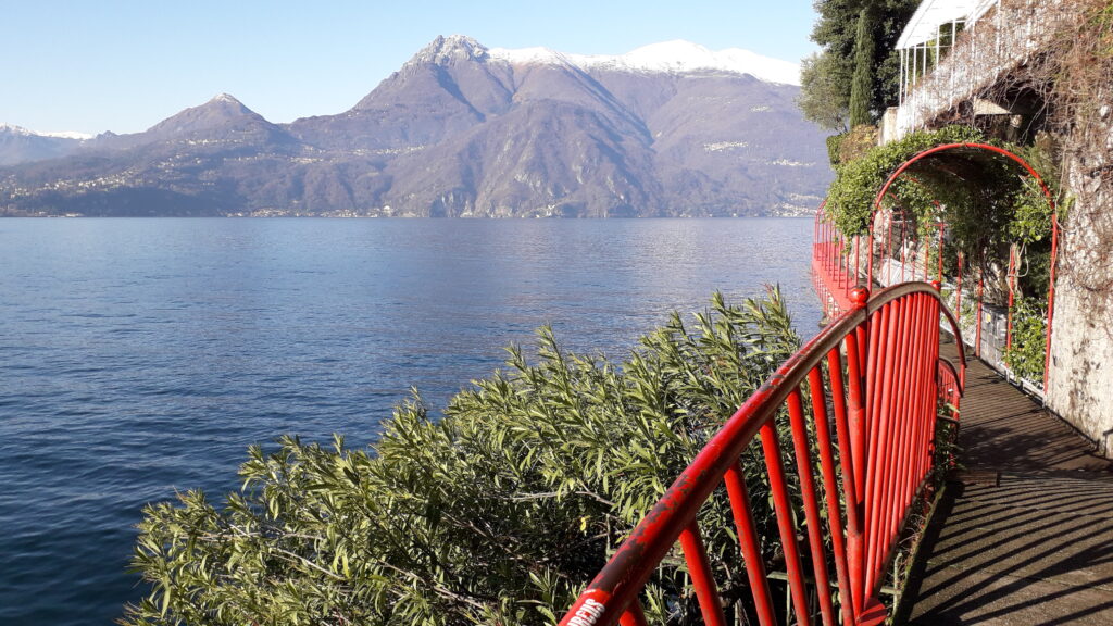 red bridge varenna