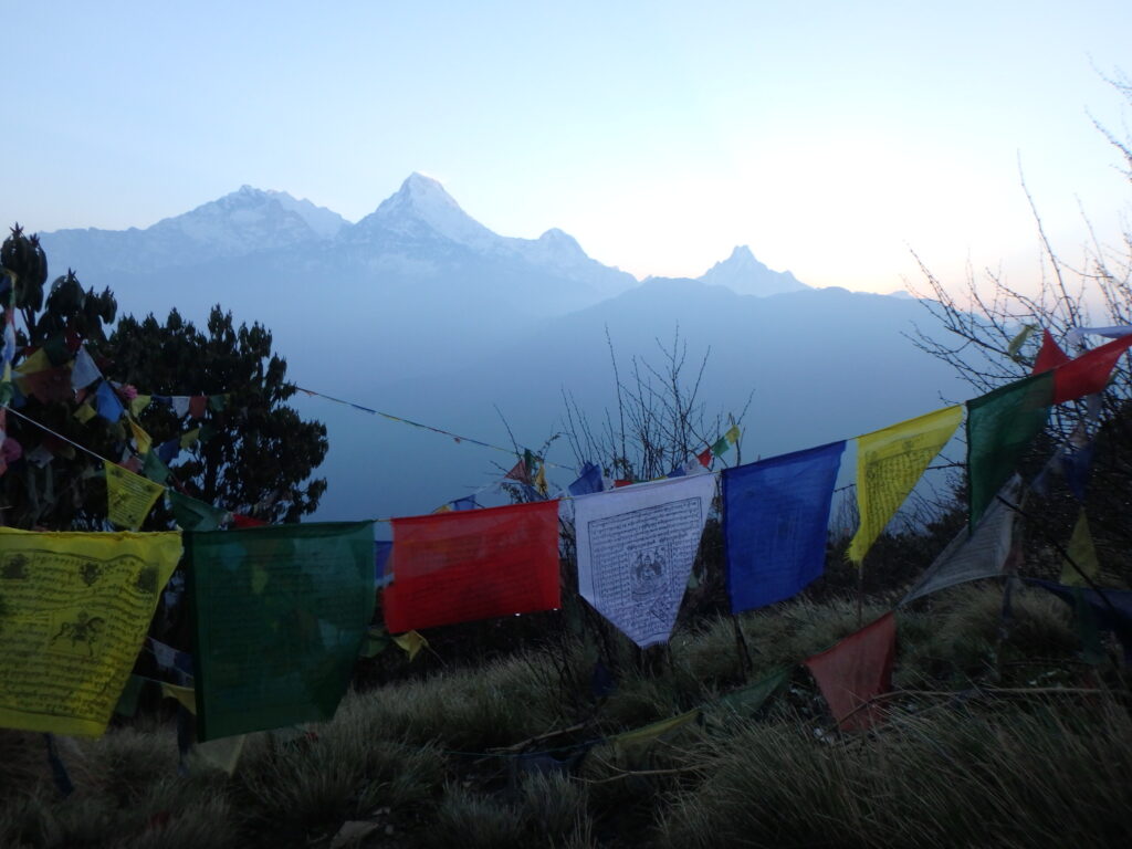 wschód słońca na poon hill